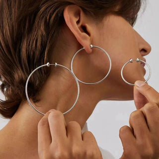 Classic Minimalist Hoop Earrings - AROSÈ