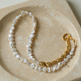 Blossom Pearl and Metal Jewelry Set（ Earrings, Necklace, Bracelet） - AROSÈ