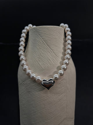 French Silver Heart Pearl Luxe Necklace - AROSÈ