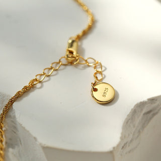 French-Inspired Gold-Plated Sterling Silver Geometric Circle Necklace - AROSÈ