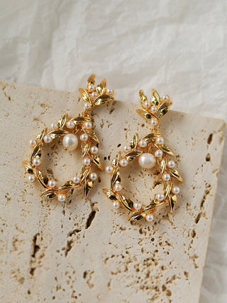 Regal Vintage Lightweight Luxury Vine Pearl Earrings - AROSÈ