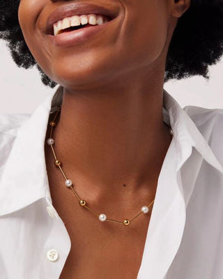 Chic Metal Bead Pearl Necklace - AROSÈ