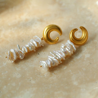 Baroque Crescent Earrings - AROSÈ