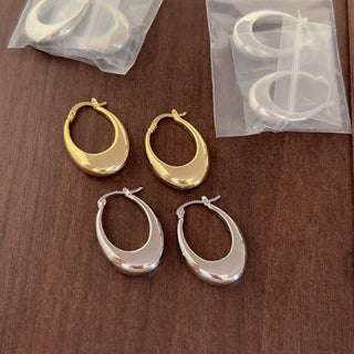 Minimalist Waterdrop Design Hoop Earrings