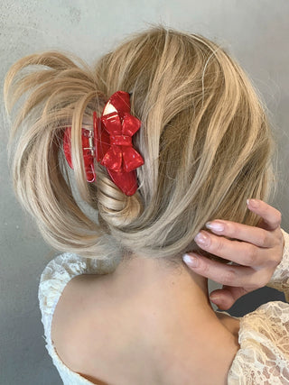 Graceful Bow Shark Hair Clip